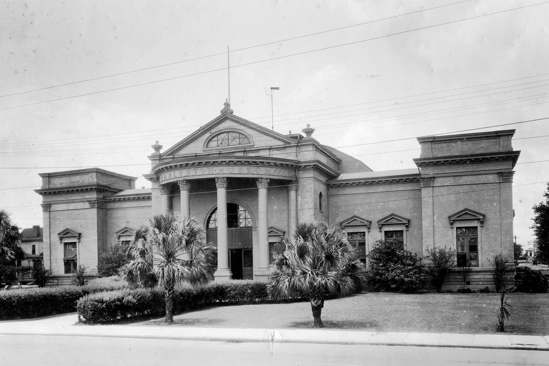 MK 6752b Old Museum ext 1915-36x24.jpg